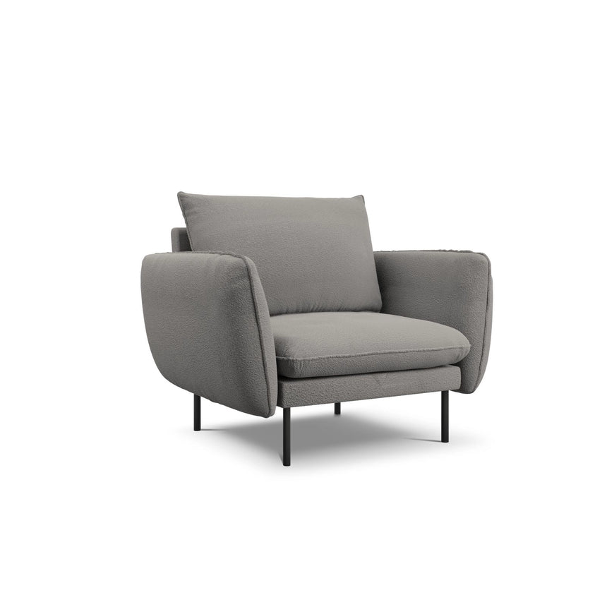 Vienna Sessel aus Boucle in Grau (Ascot Taupe), 97x94x95 cm von Cosmopolitan Design – Bild 1