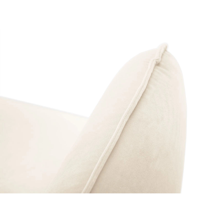 Vienna Sessel aus Samt in Hellbeige (Bluvel 22), 97x94x95 cm von Cosmopolitan Design – Bild 4
