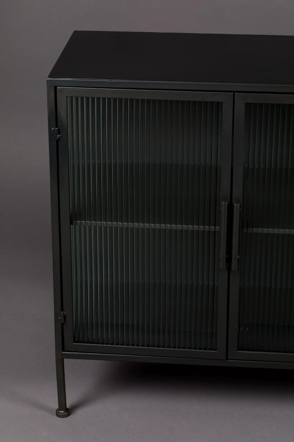 Boli Sideboard Low 150x35x80 cm von Dutchbone – Produktbild 5