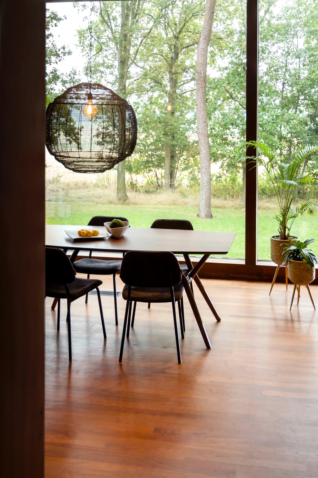 Malaya Esstisch Walnuss 180x90x74 cm von Dutchbone – Produktbild 8