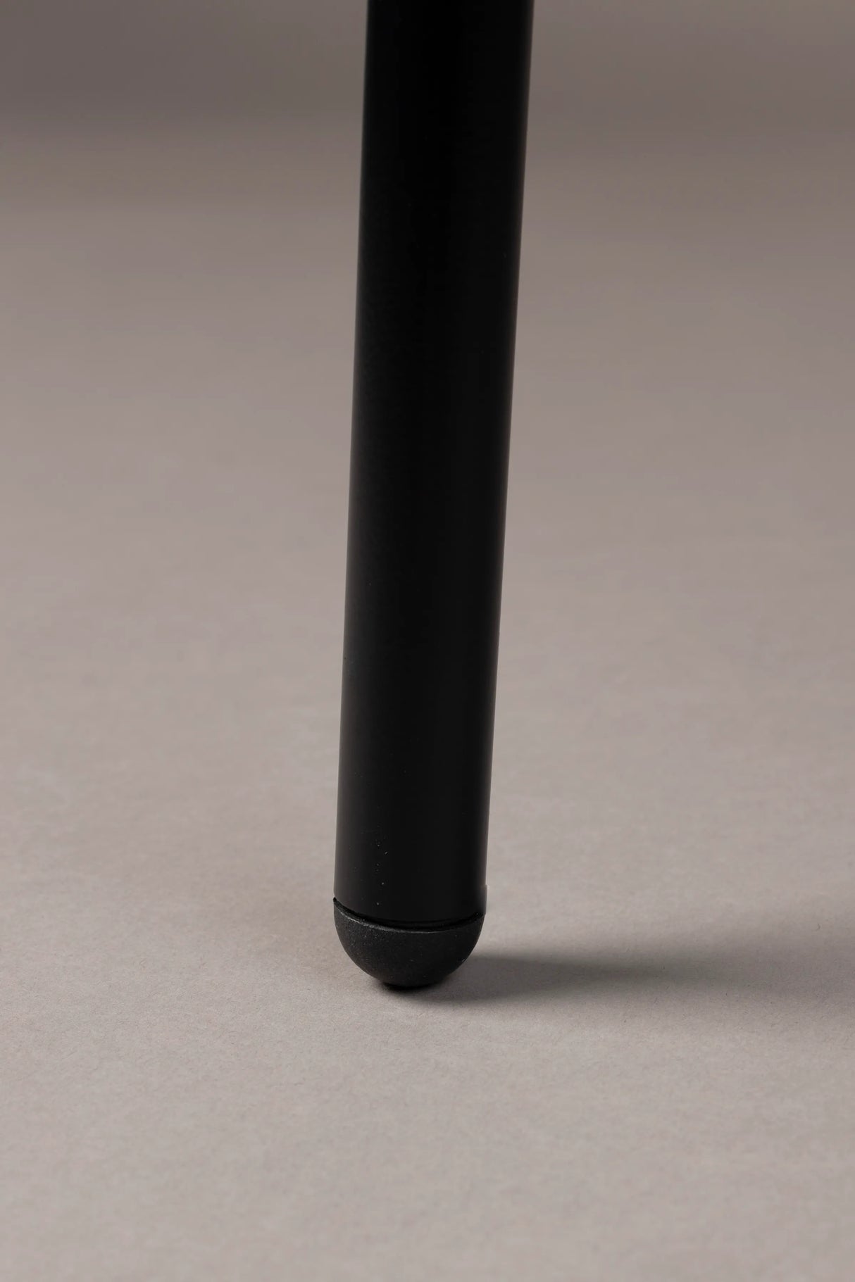 Rodin Stuhl Walnuss von Dutchbone – Produktbild 10