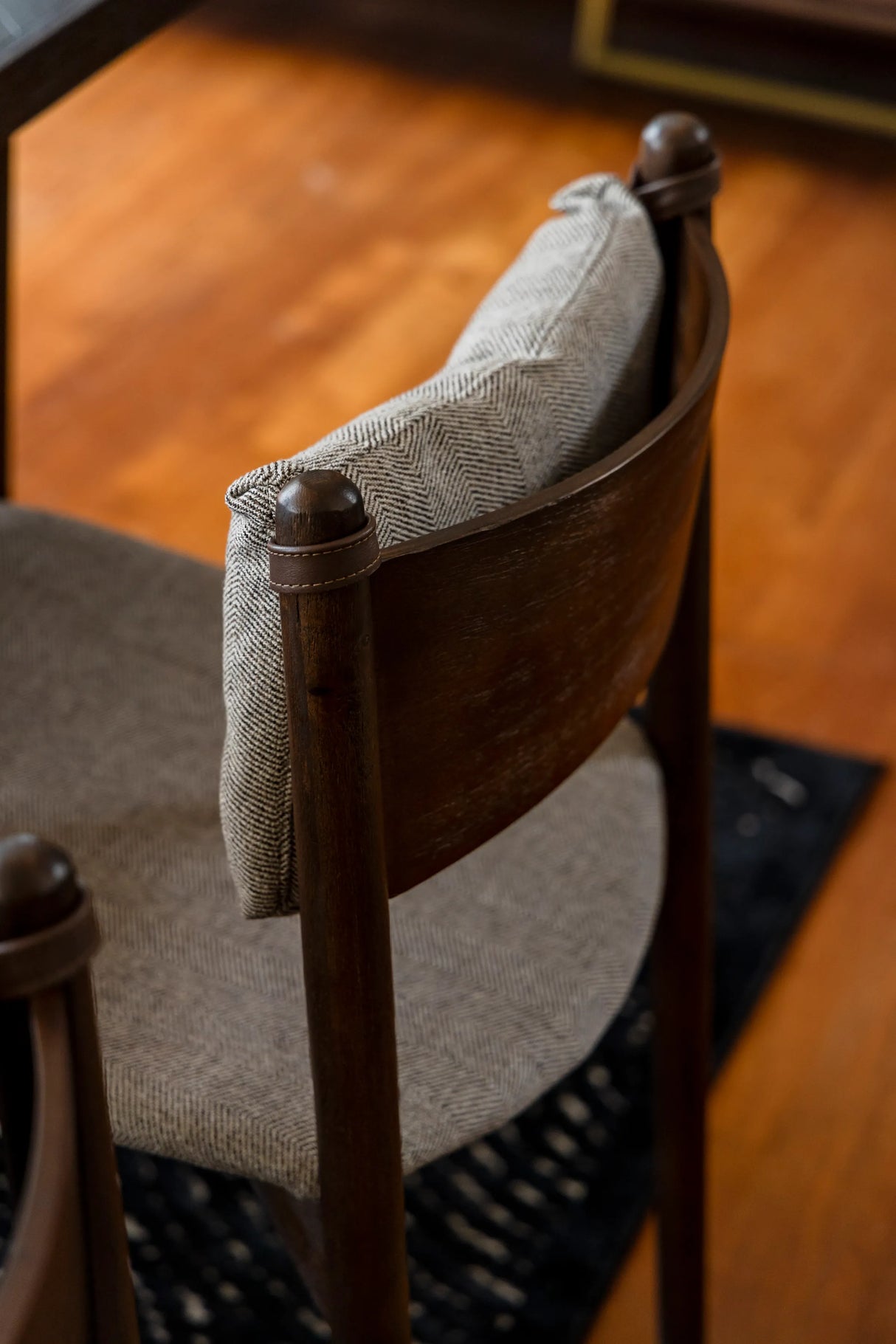 Torrance Essstuhl braun von Dutchbone – Produktbild 12