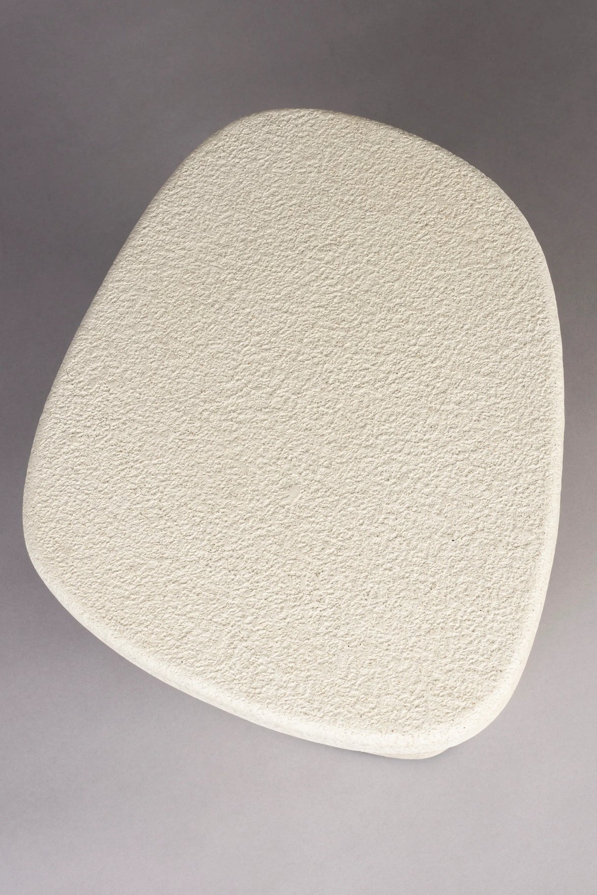 Veda Beistelltisch Niedrig Beige 56x41x35cm von Dutchbone – Produktbild 3