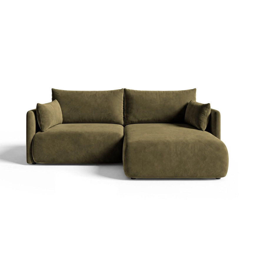 Orta 3-Sitzer Ecksofa rechts mit Schlaffunktion, ausklappbar, aus Samt in Grün (Bluvel 77), 215x151 cm von Ferrani Interiors – Bild 1