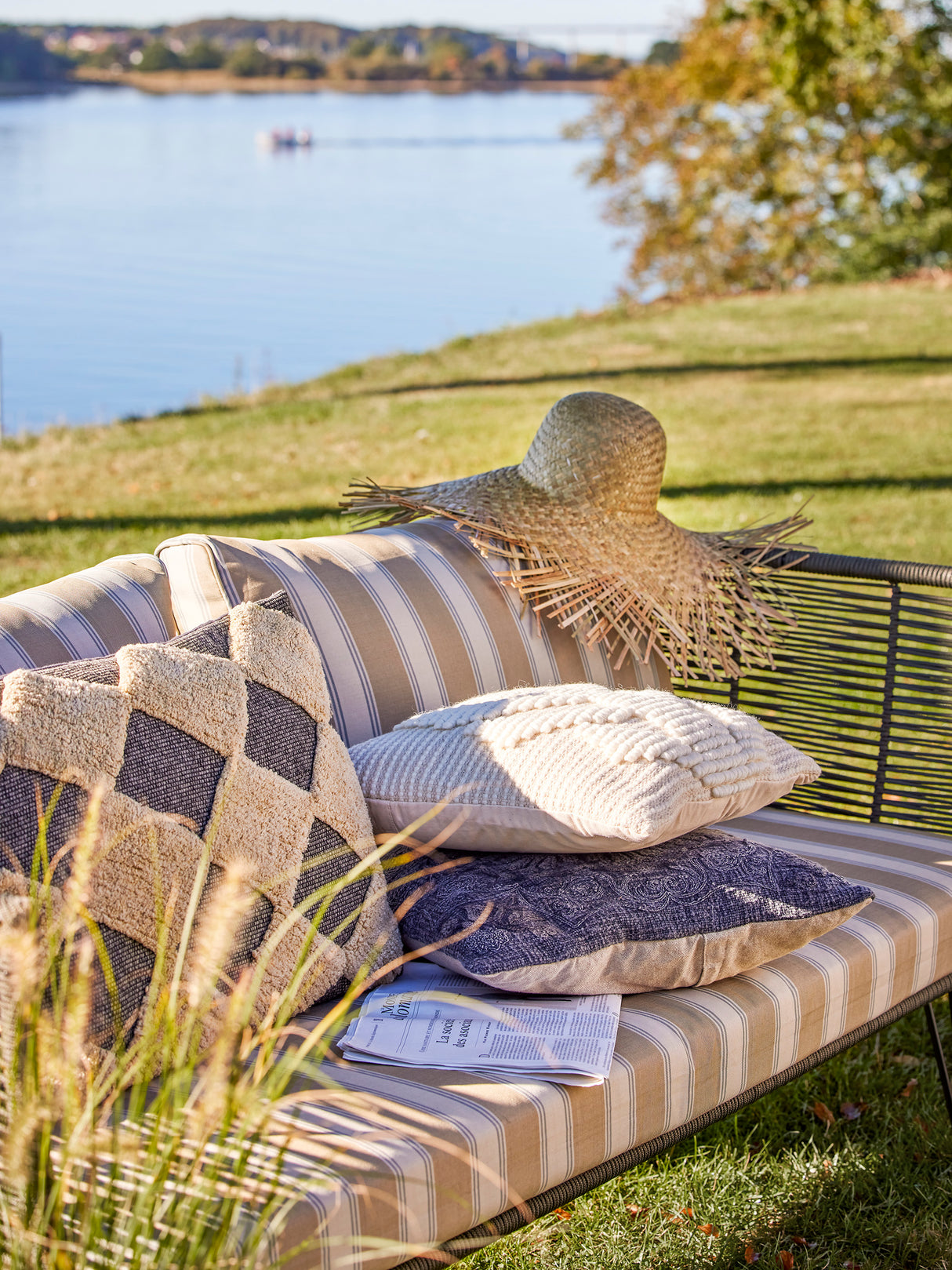 Mundo Sofa, Grün, Metall - ZEN ZONE Furniture