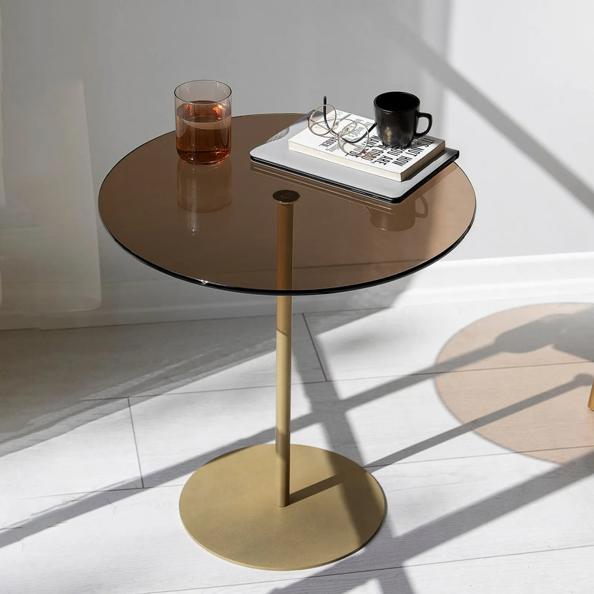 Beistelltisch Chill-Out aus gehärtetem Glas und Metall, 50×50×50 cm von Hanah Home – Bild 2