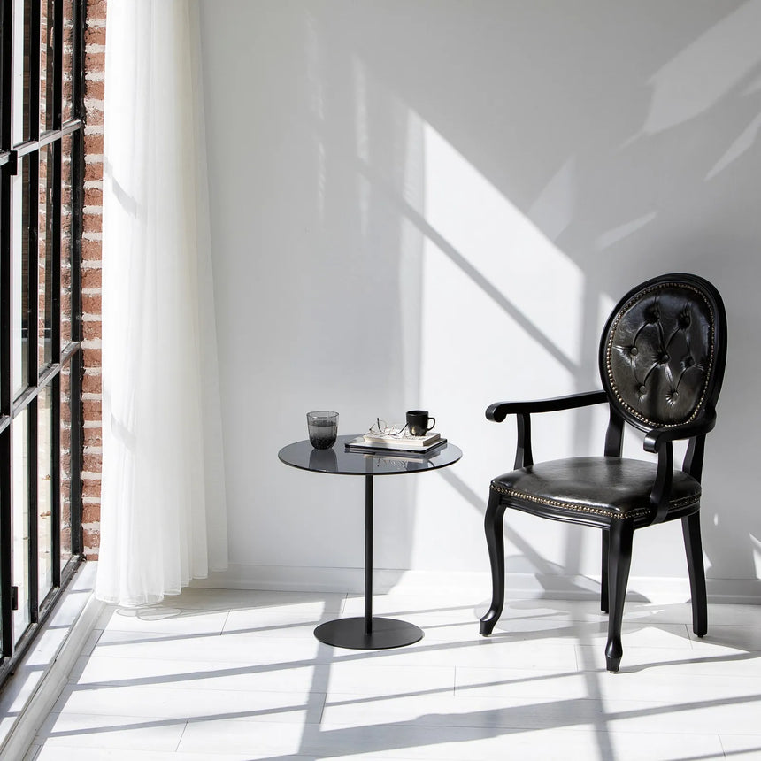 Beistelltisch Chill-Out aus gehärtetem Glas und Metall in Schwarz und Dunkelgrau, 50×50×50 cm von Hanah Home – Bild 1