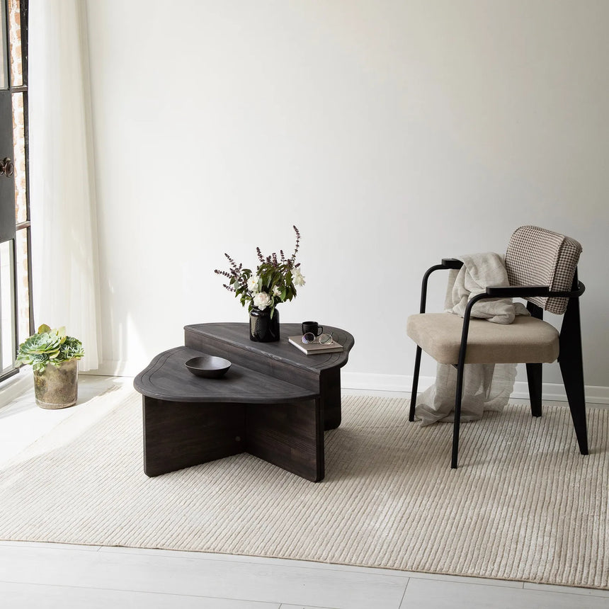 Couchtisch Altopiano aus massivem Kiefernholz in Anthrazit, 90×45×40 cm von Hanah Home – Bild 3