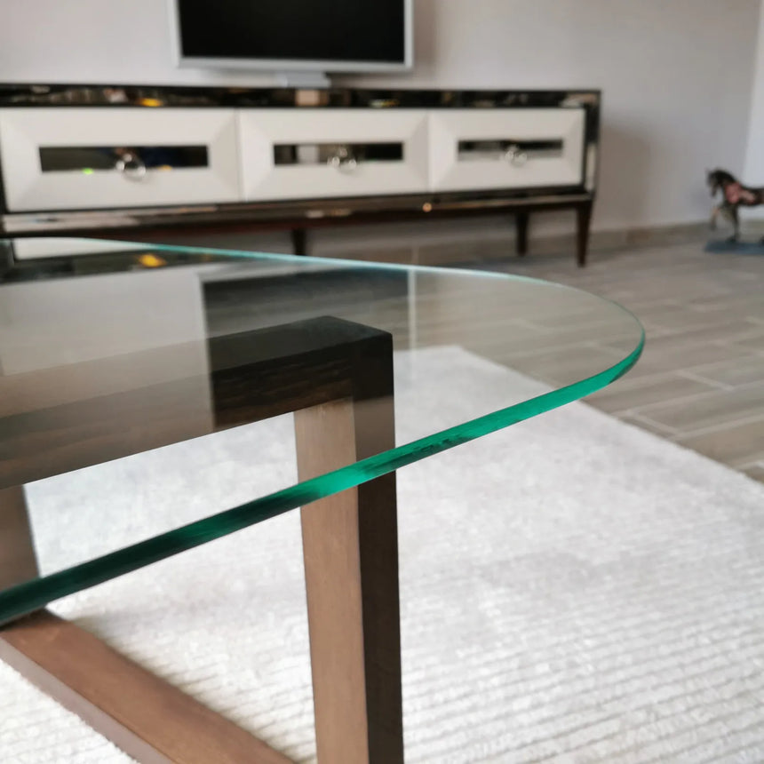 Couchtisch Cam aus gehärtetem Glas und Massivholz, 96×81×41 cm von Hanah Home – Bild 8