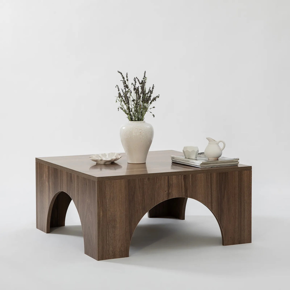 Couchtisch Collesium aus melaminbeschichteten Holz, 80×80×37 cm von Hanah Home – Bild 1