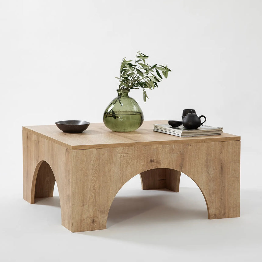 Couchtisch Collesium aus melaminbeschichteten Holz in Eiche, 80×80×37 cm von Hanah Home – Bild 1