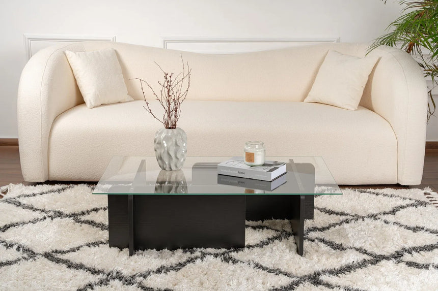 Couchtisch Flavio aus melaminbeschichteten Holz und gehärtetem Glas in Holzschwarz, 105×65×30 cm von Hanah Home – Bild 3