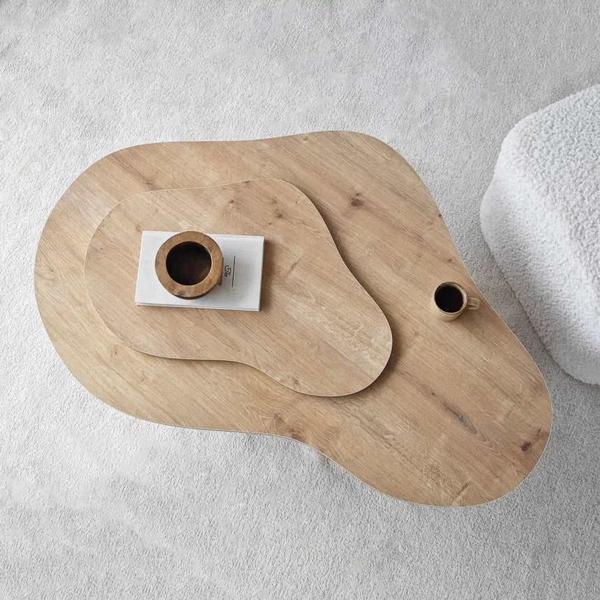 Couchtisch Melted aus melaminbeschichteten Holz in Saphir-Eiche, 105×65×35 cm von Hanah Home – Bild 6
