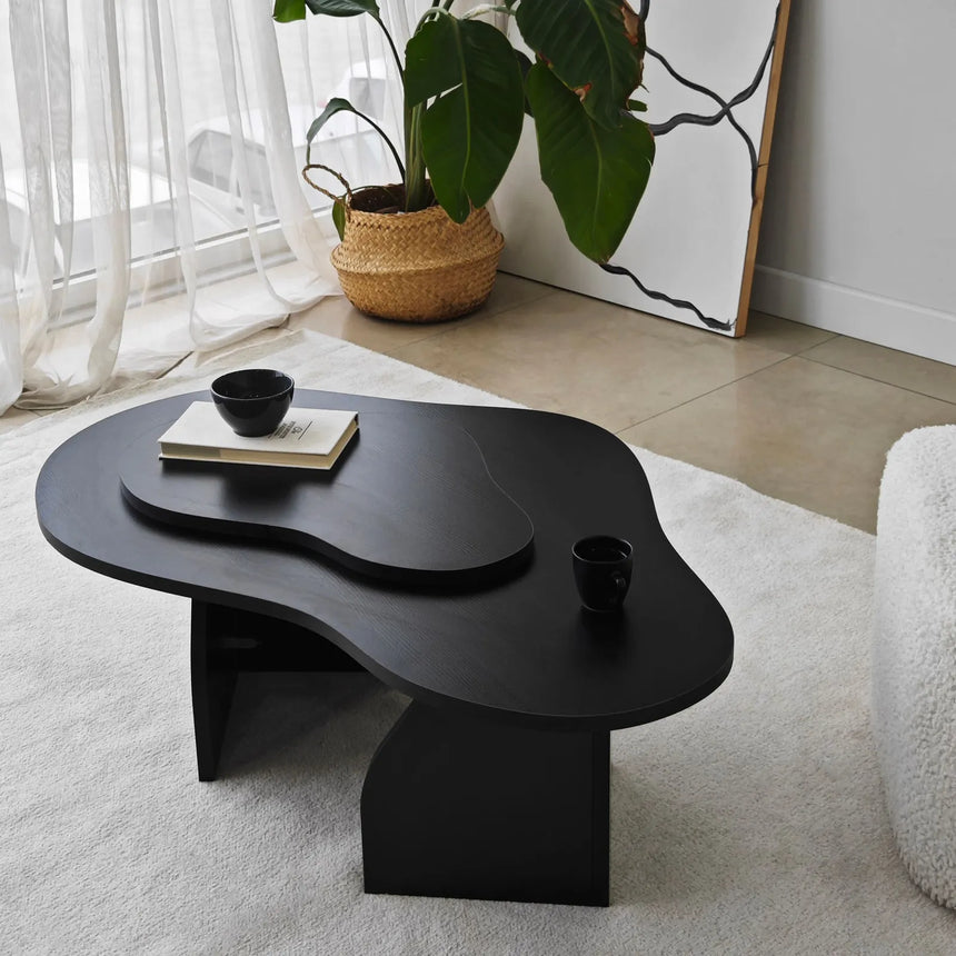 Couchtisch Melted aus melaminbeschichteten Holz in Schwarz, 105×65×35 cm von Hanah Home – Bild 5