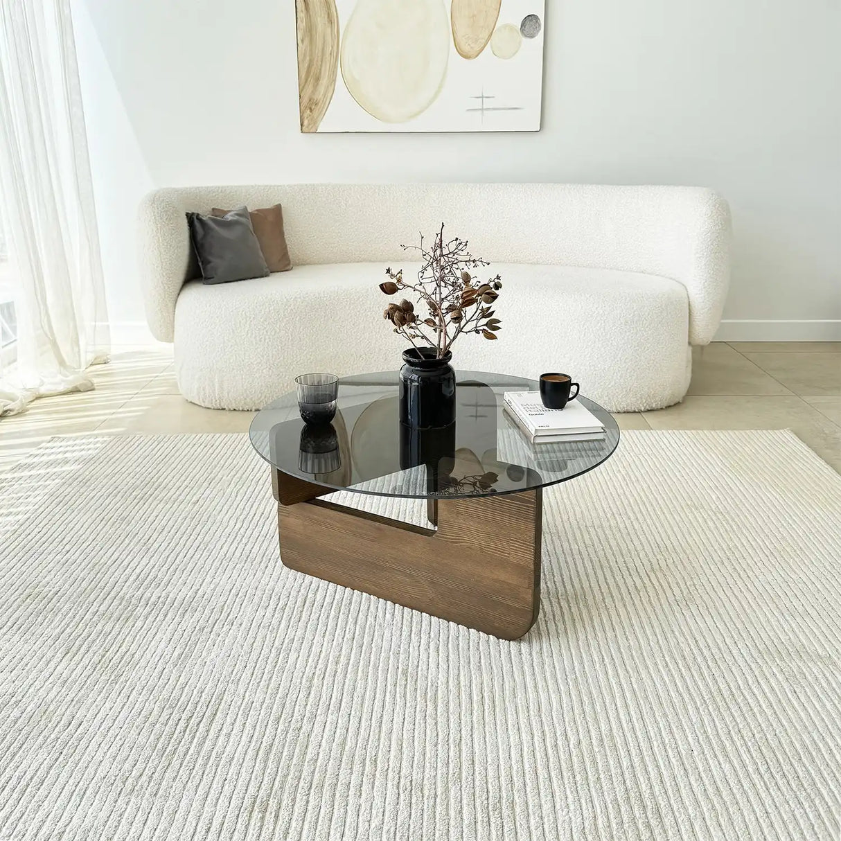 Couchtisch Mia aus massivem Kiefernholz und gehärtetem Glas, 75×75×35 cm von Hanah Home – Bild 1