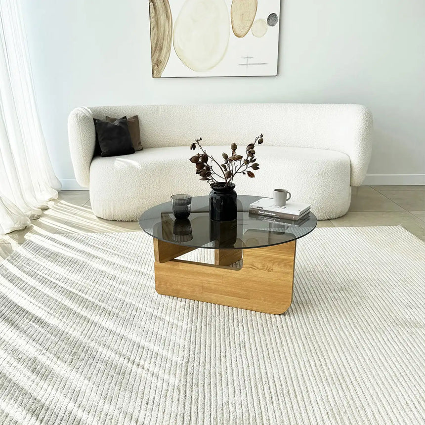 Couchtisch Mia aus massivem Kiefernholz und gehärtetem Glas in Eiche und Rauch, 75×75×35 cm von Hanah Home – Bild 1