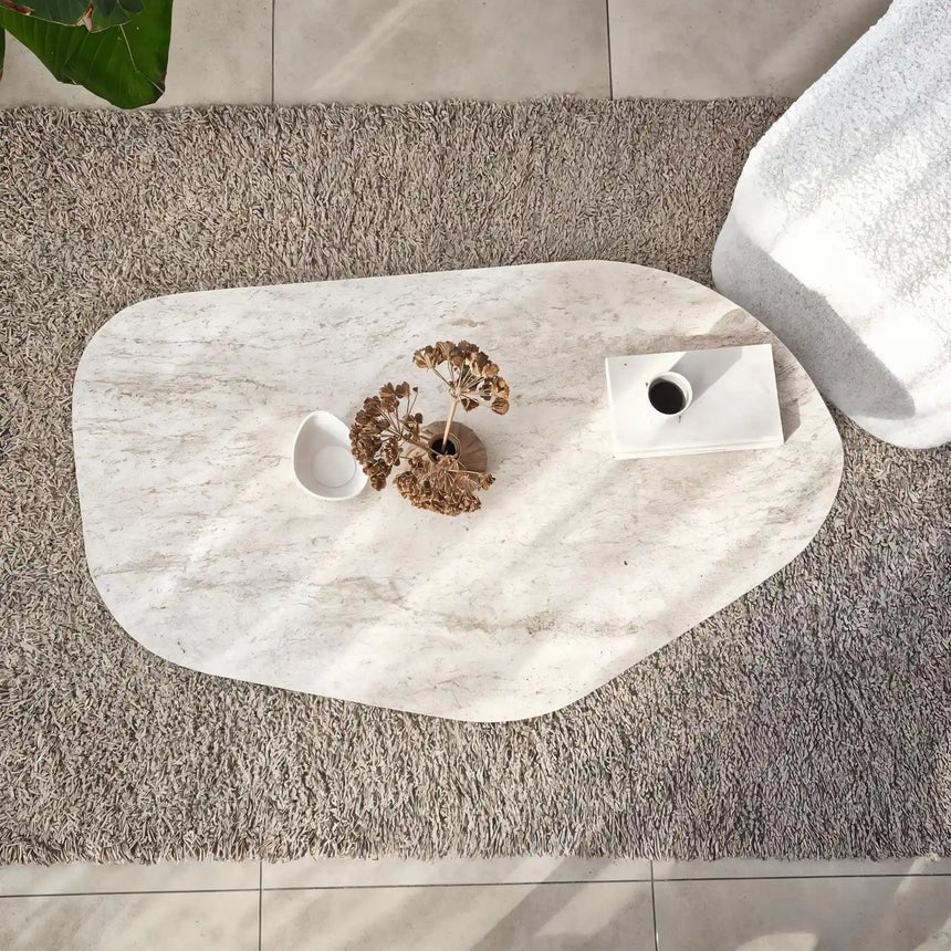 Couchtisch Rock aus melaminbeschichteten Holz in Travertin, 100×60×35 cm von Hanah Home – Bild 7
