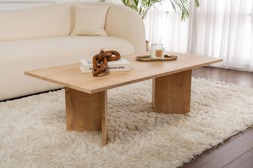 Couchtisch Sabin aus melaminbeschichteten Holz in Saphir-Eiche, 119×60×40 cm von Hanah Home – Bild 1