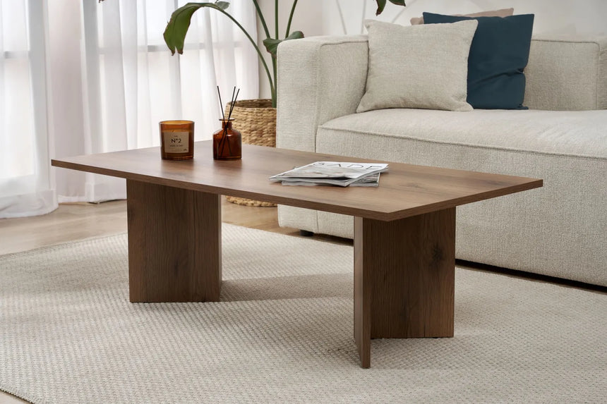 Couchtisch Sabin aus melaminbeschichteten Holz in VNT-Walnuss, 119×60×40 cm von Hanah Home – Bild 1