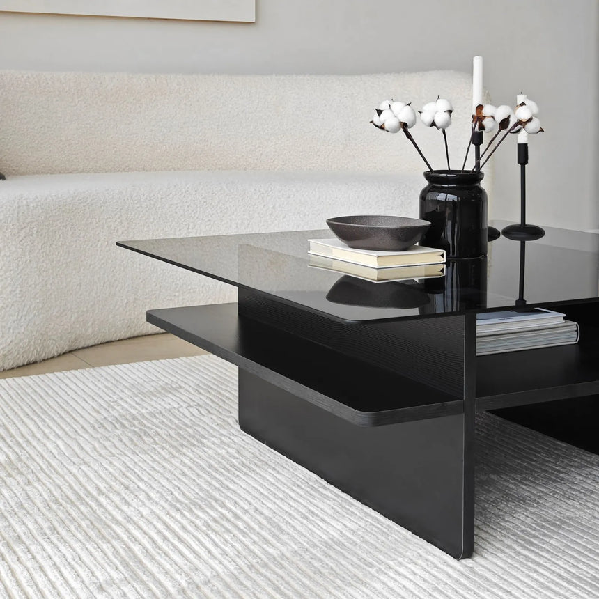 Couchtisch Saga Square aus gehärtetem Glas und melaminbeschichteten Holz in Schwarz und Dunkelgrau, 90×90×35 cm von Hanah Home – Bild 7