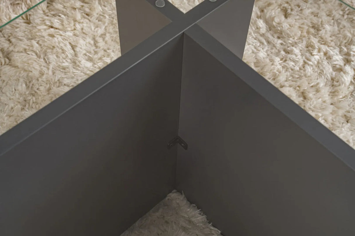 Couchtisch Vetrino aus gehärtetem Glas und melaminbeschichteten Holz in Anthrazit, 105×65×40 cm von Hanah Home – Bild 5