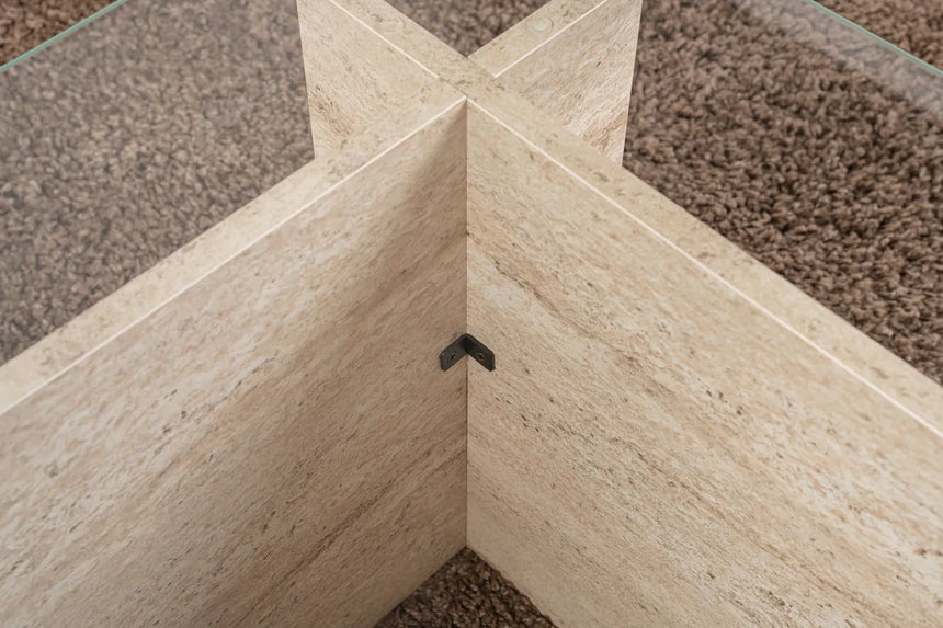 Couchtisch Vetrino aus gehärtetem Glas und melaminbeschichteten Holz in Travertin, 105×65×40 cm von Hanah Home – Bild 5