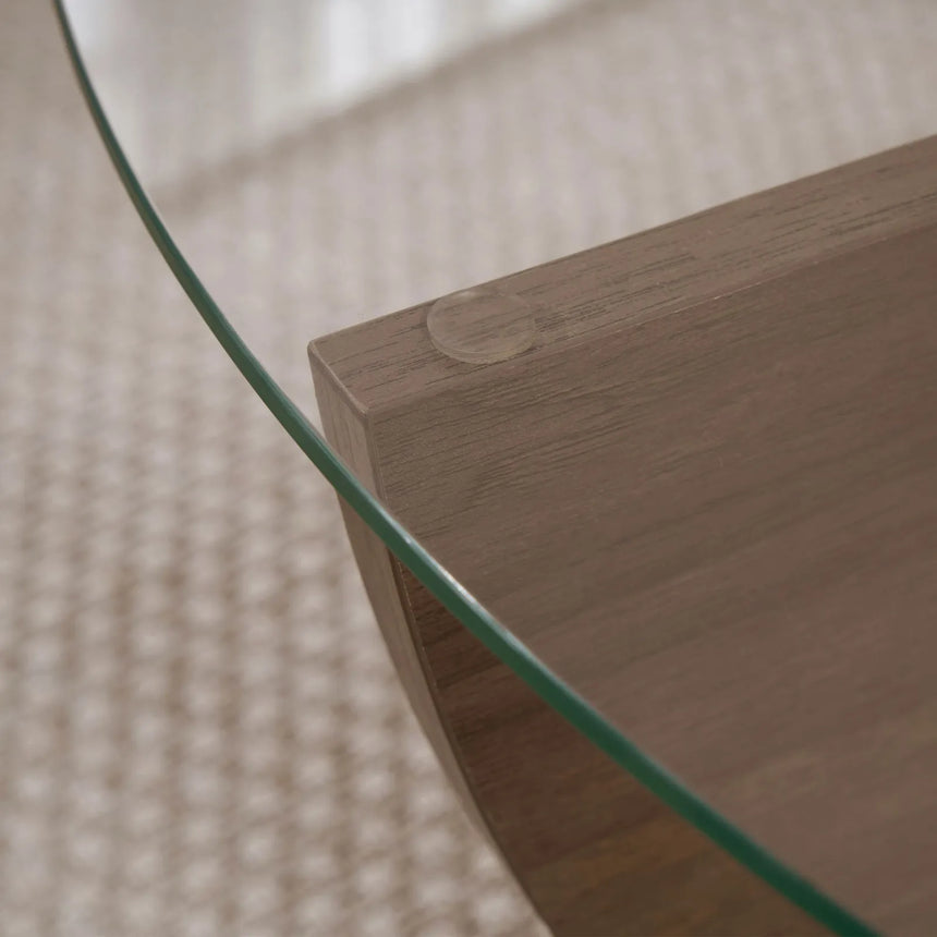Runder Couchtisch Liya aus Glas und melaminbeschichteter Spanplatte in Walnuss 90Ø von Hanah Home – Bild 6