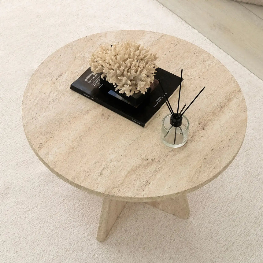 Runder Couchtisch Mushroom aus melaminbeschichteten Holz in Travertin, 60×60×40 cm von Hanah Home – Bild 3