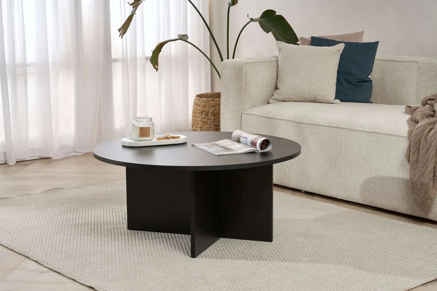 Runder Couchtisch Soleil aus melaminbeschichteter Spanplatte in Holzschwarz 90Ø von Hanah Home – Bild 2
