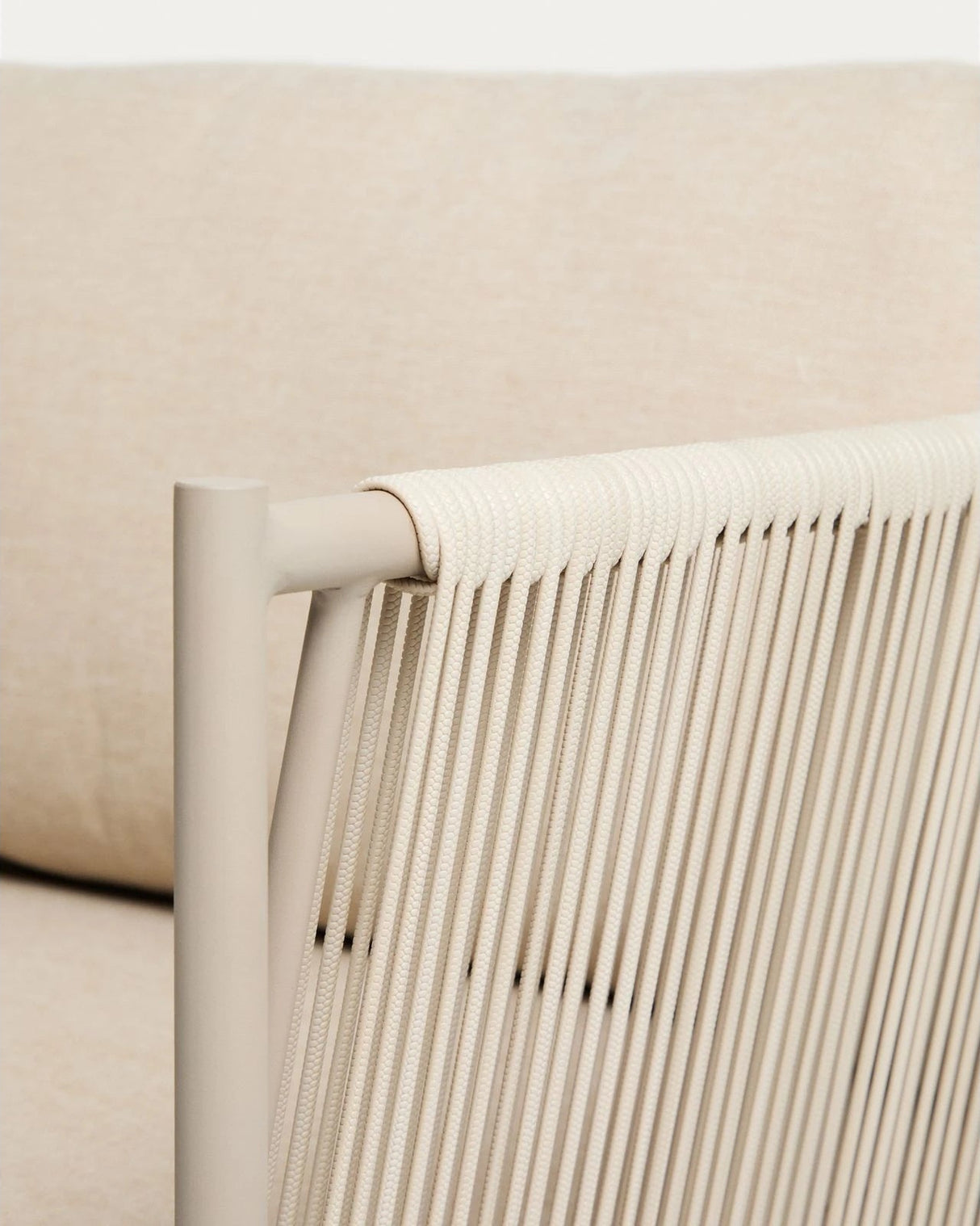 2-Sitzer-Outdoor-Sofa Zivia aus écrufarbenem Seil und taupefarben verzinktem Stahl 178 cm von Kave Home – Bild 8