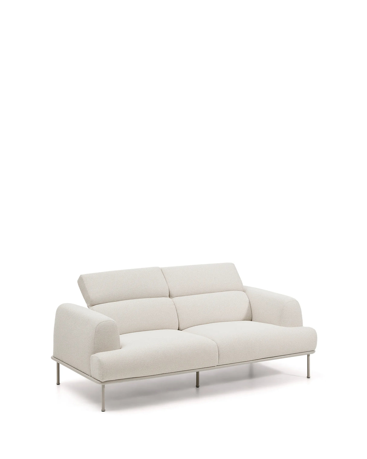 2-Sitzer-Sofa Aurum aus ecrufarbener Chenille mit verstellbarem Kopfteil und mattbeiger Metallbasis 210 cm FSC Mix Credit von Kave Home – Produktbild 13