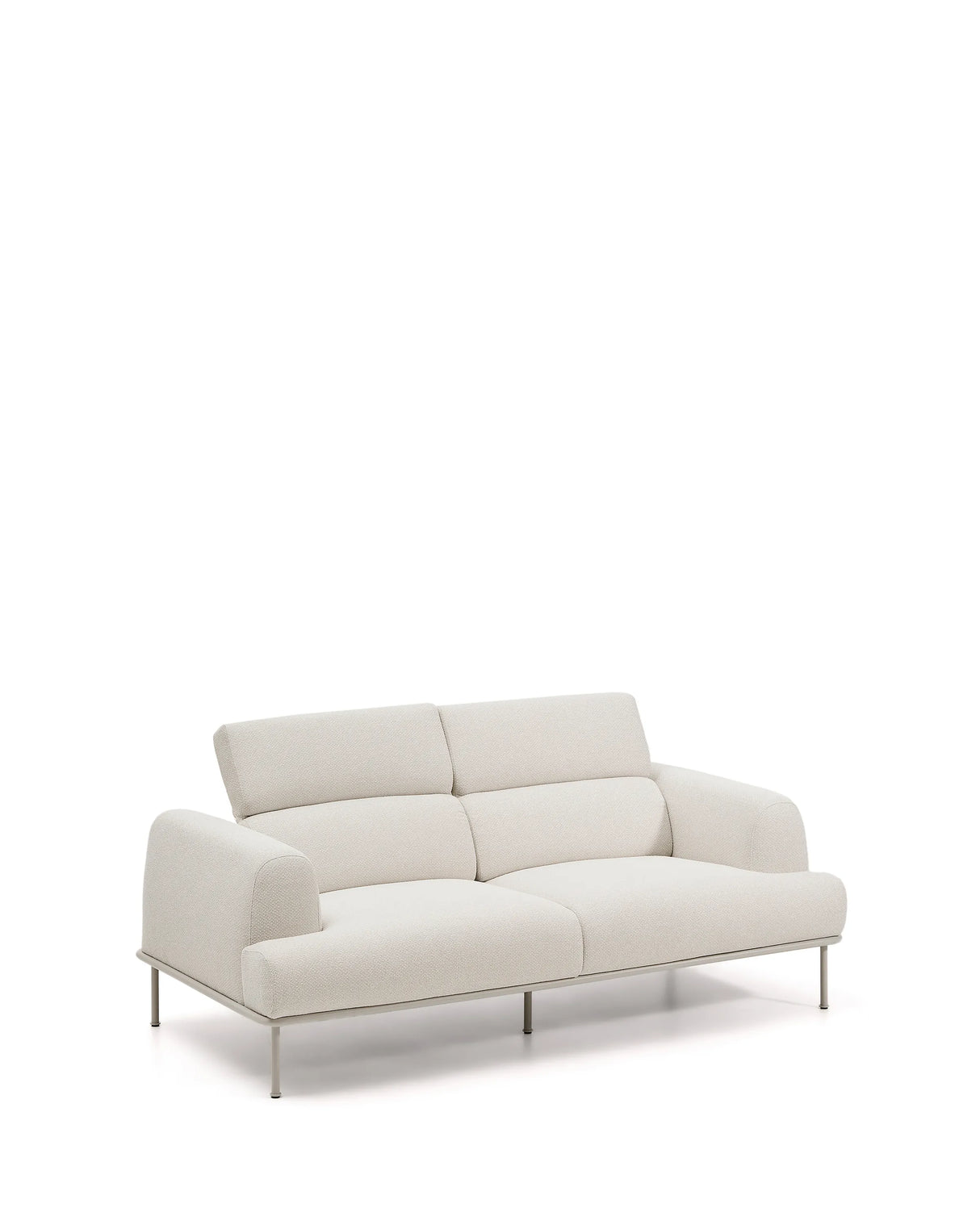 2-Sitzer-Sofa Aurum aus ecrufarbener Chenille mit verstellbarem Kopfteil und mattbeiger Metallbasis 210 cm FSC Mix Credit von Kave Home – Produktbild 14