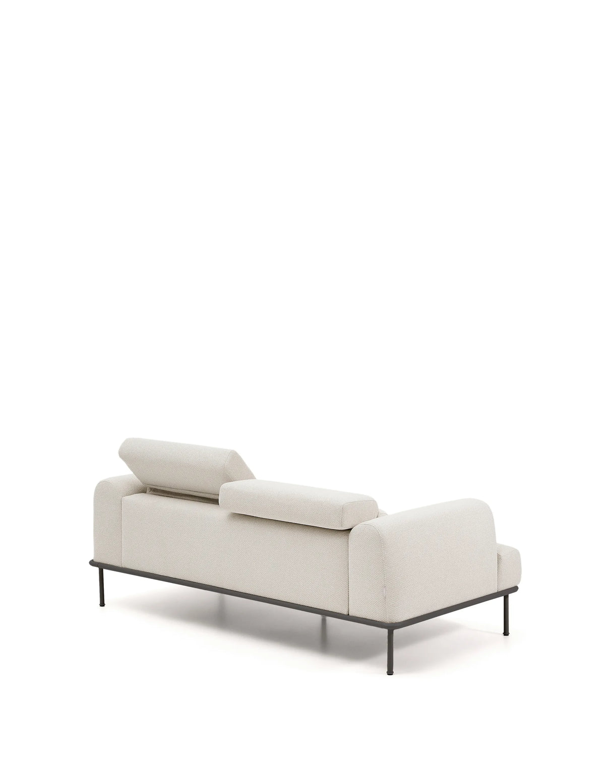 2-Sitzer-Sofa Aurum aus ecrufarbener Chenille mit verstellbarem Kopfteil und mattgrauer Metallbasis 210 cm FSC Mix Credit von Kave Home – Produktbild 7