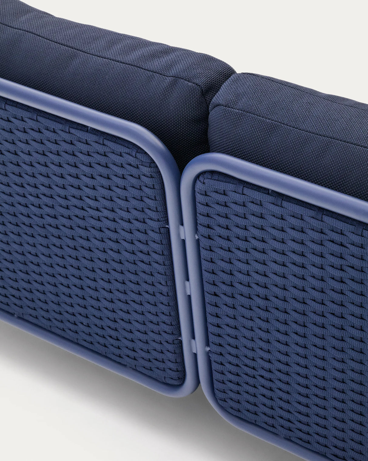 3-Sitzer Outdoor-Sofa Sedalis aus Aluminium und blauem Seil 210 cm von Kave Home – Produktbild 4