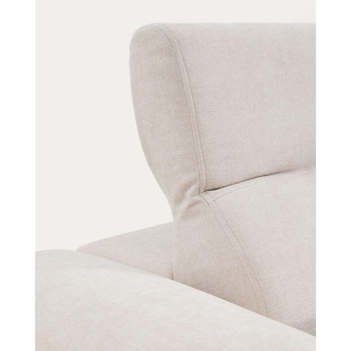 3-Sitzer-Sofa Lares mit elektrisch ausfahrbaren Sitzen und verstellbarer Kopfstütze in beiger Chenille, 240 cm von Kave Home – Produktbild 13