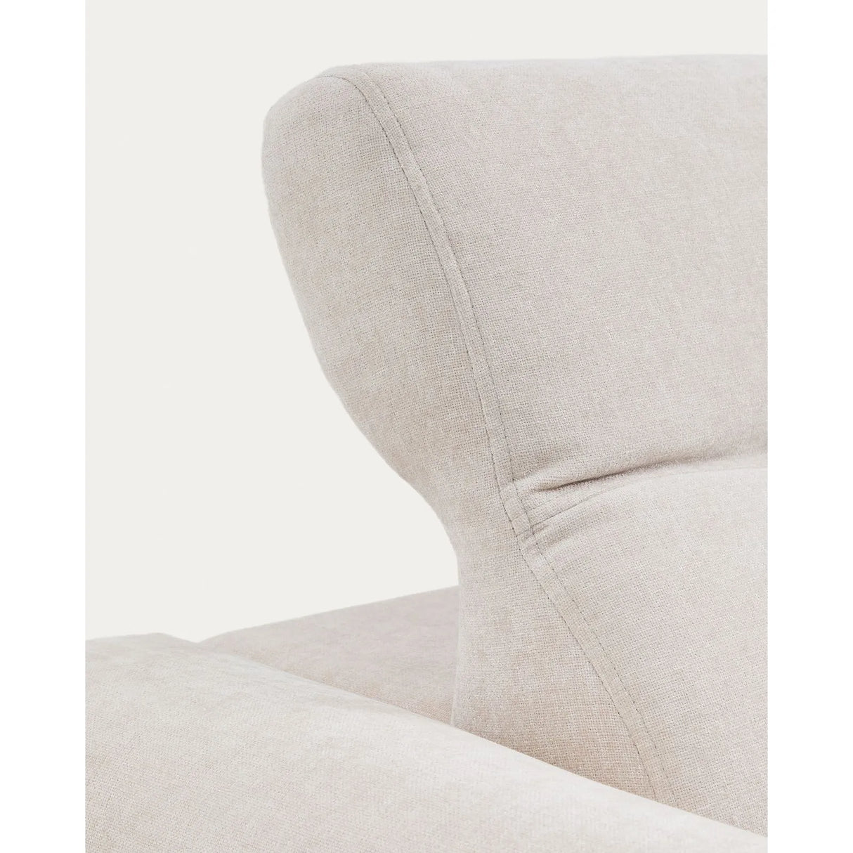 3-Sitzer-Sofa Lares mit elektrisch ausfahrbaren Sitzen und verstellbarer Kopfstütze in beiger Chenille, 255 cm von Kave Home – Produktbild 13