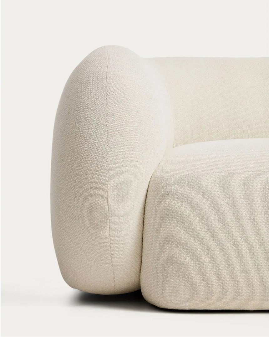 3-Sitzer-Sofa Martina aus Chenille in Ecru 246 cm FSC Mix Credit von Kave Home – Bild 6