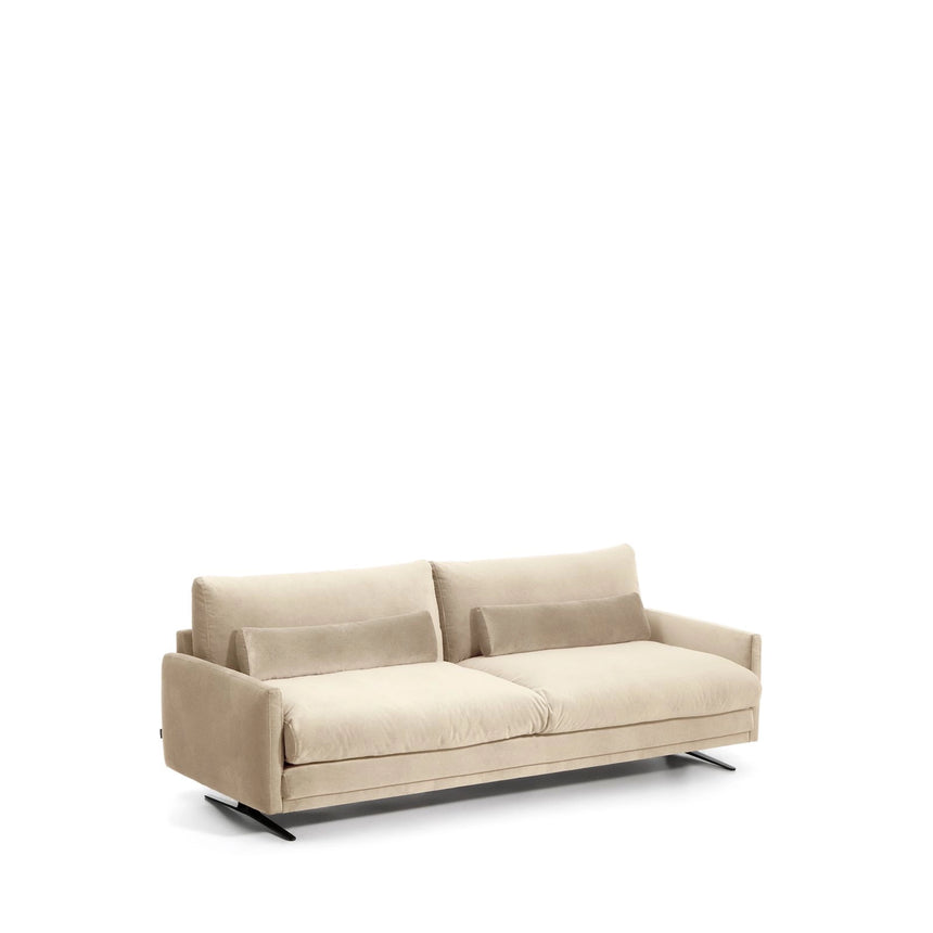 3-Sitzer-Sofa Veliro aus perlfarbenem Samt mit Stahlbeinen in schwarzer Ausführung, 240 cm FSC Mix Credit von Kave Home – Bild 4