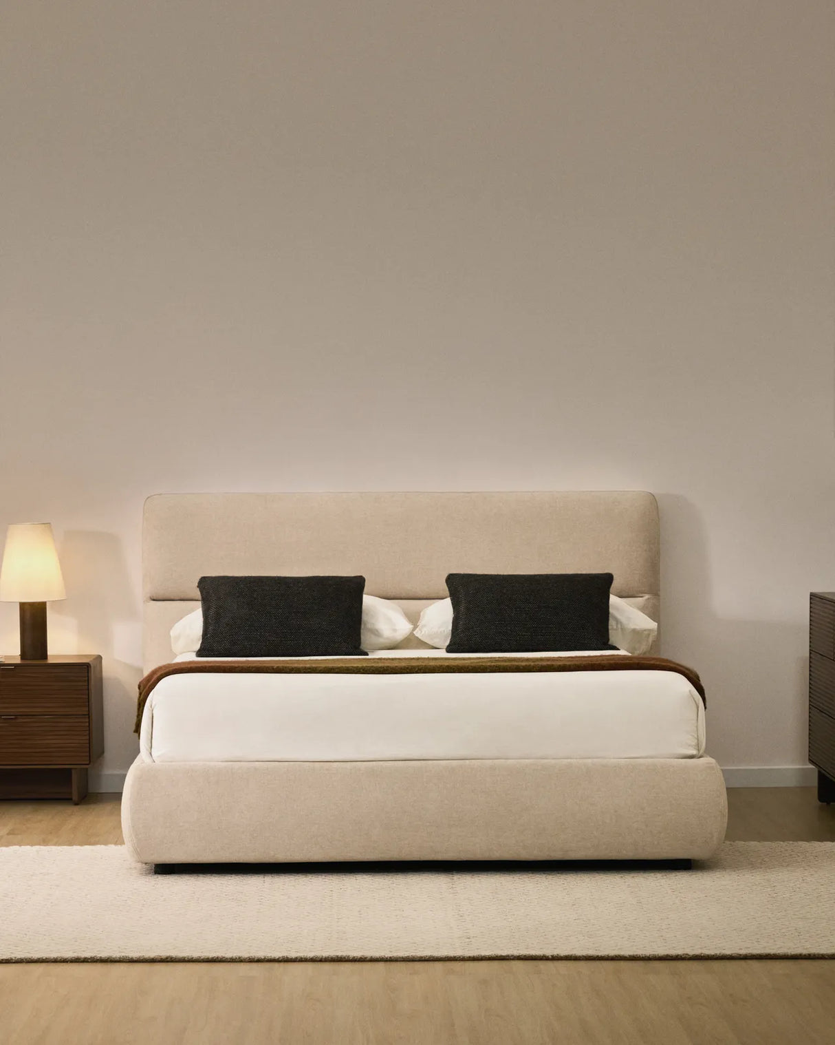 Abziehbares Bett Dafra aus beigefarbener Chenille mit Klappbettkasten für eine Matratze von 160 x 200 cm von Kave Home – Produktbild 2