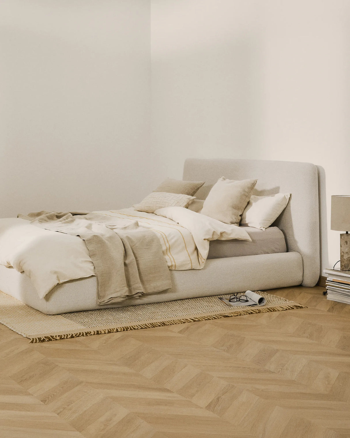 Abziehbares Bett Martina mit ecrufarbener Chenille für Matratzengröße 180 x 200 cm von Kave Home – Produktbild 3