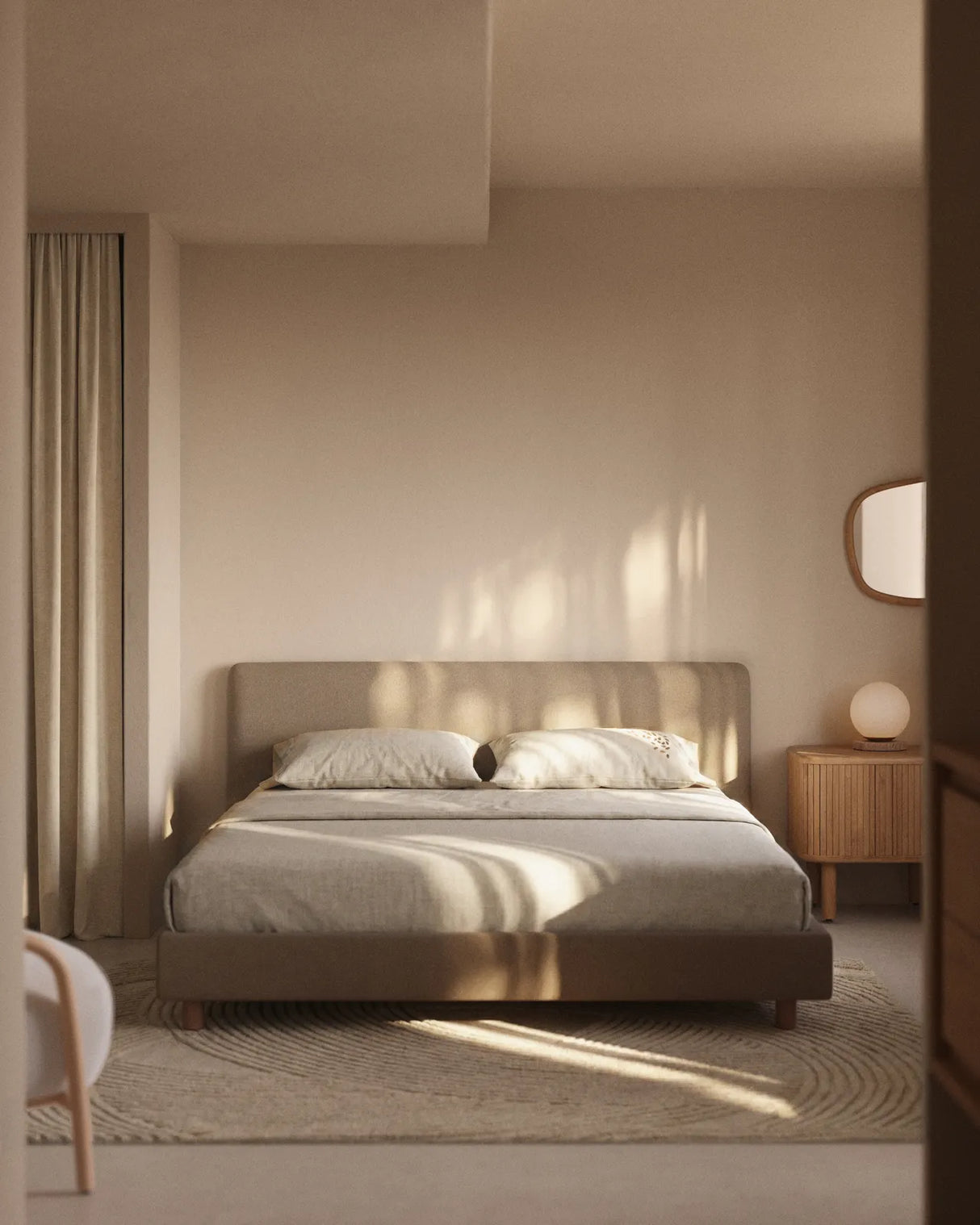 Abziehbares Bett Valma mit brauner Chenille und Beinen aus massivem Buchenholz für Matratzengröße 160 x 200 cm von Kave Home – Bild 2