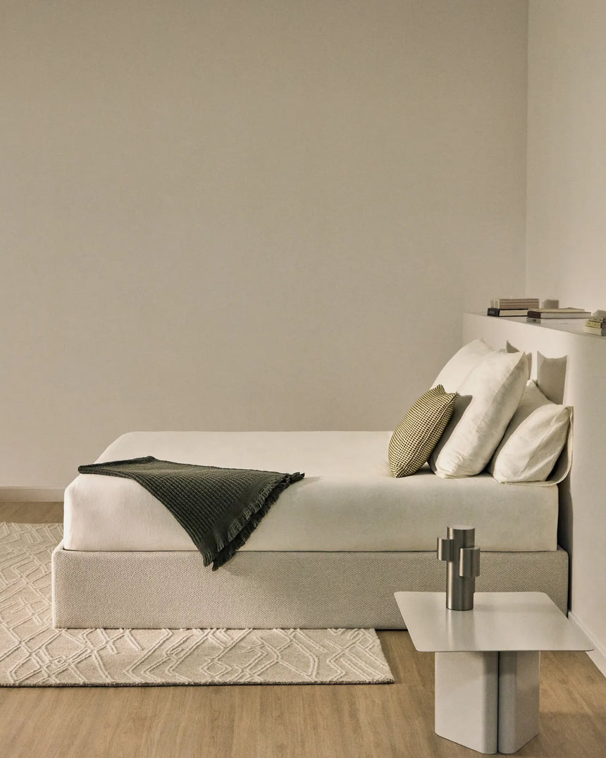Abziehbares, aufklappbares Bett mit Stauraum Nelzi für Matratzengröße 160 x 200 cm in ecrufarbener Chenille, 100 % FSC von Kave Home – Produktbild 5