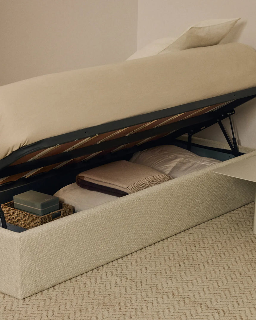 Abziehbares, seitlich aufklappbares Bett mit Stauraum Nelzi für Matratzengröße 90 x 200 cm in ecrufarbener Chenille, 100 % FSC von Kave Home – Produktbild 6