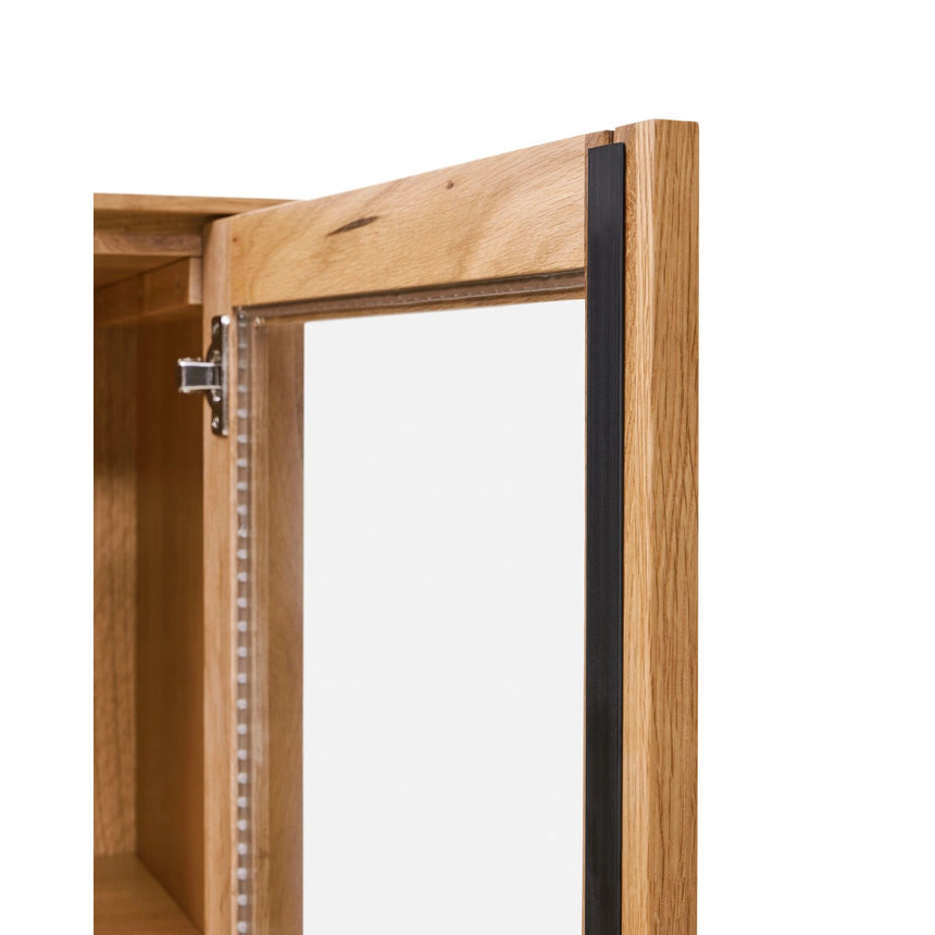 Alguema Vitrine aus Eichenfurnier mit natürlichem Finish 100 x 185 cm von Kave Home – Bild 13
