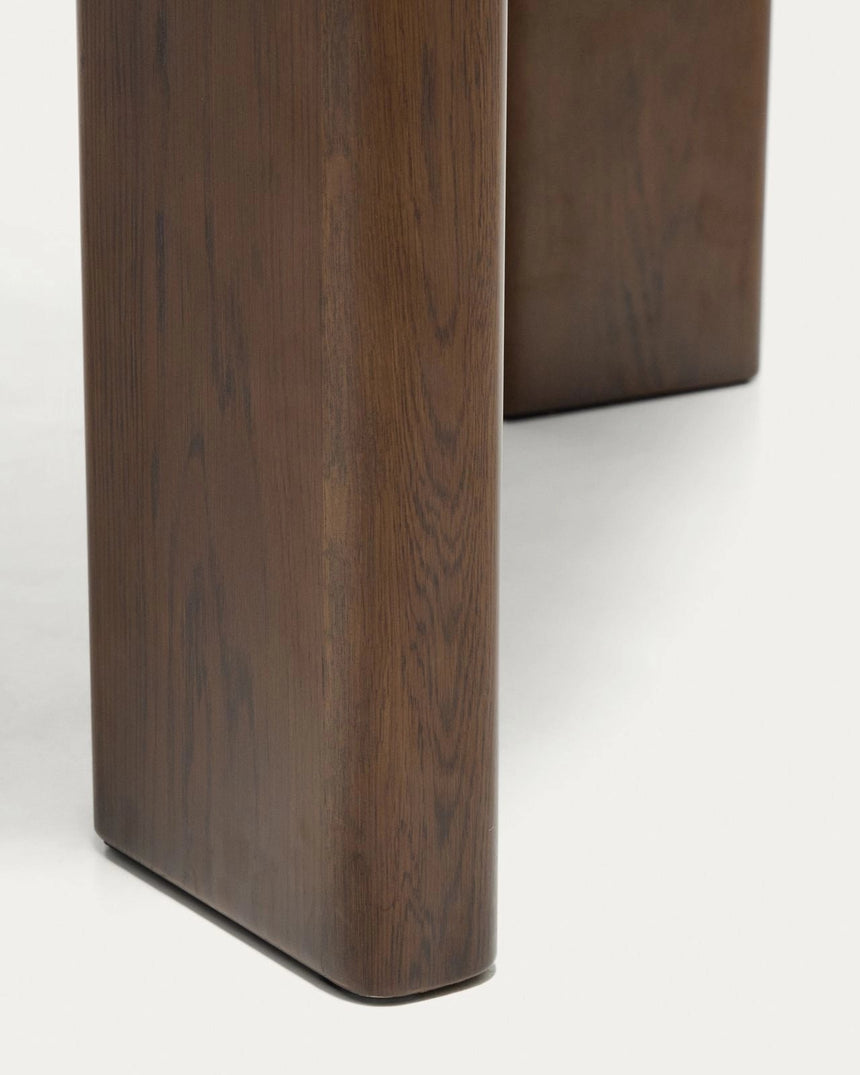 Ausziehtisch Jondal aus massivem Eichenholz und Eichenfurnier mit Nussbaumfinish, FSC 100 %, 200 (286) x 100 cm von Kave Home – Bild 7