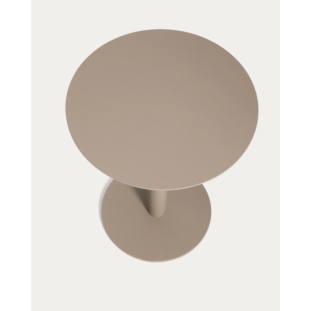 Beistelltisch Asinara aus taupefarbenem Aluminium, Ø 40 cm von Kave Home – Bild 4