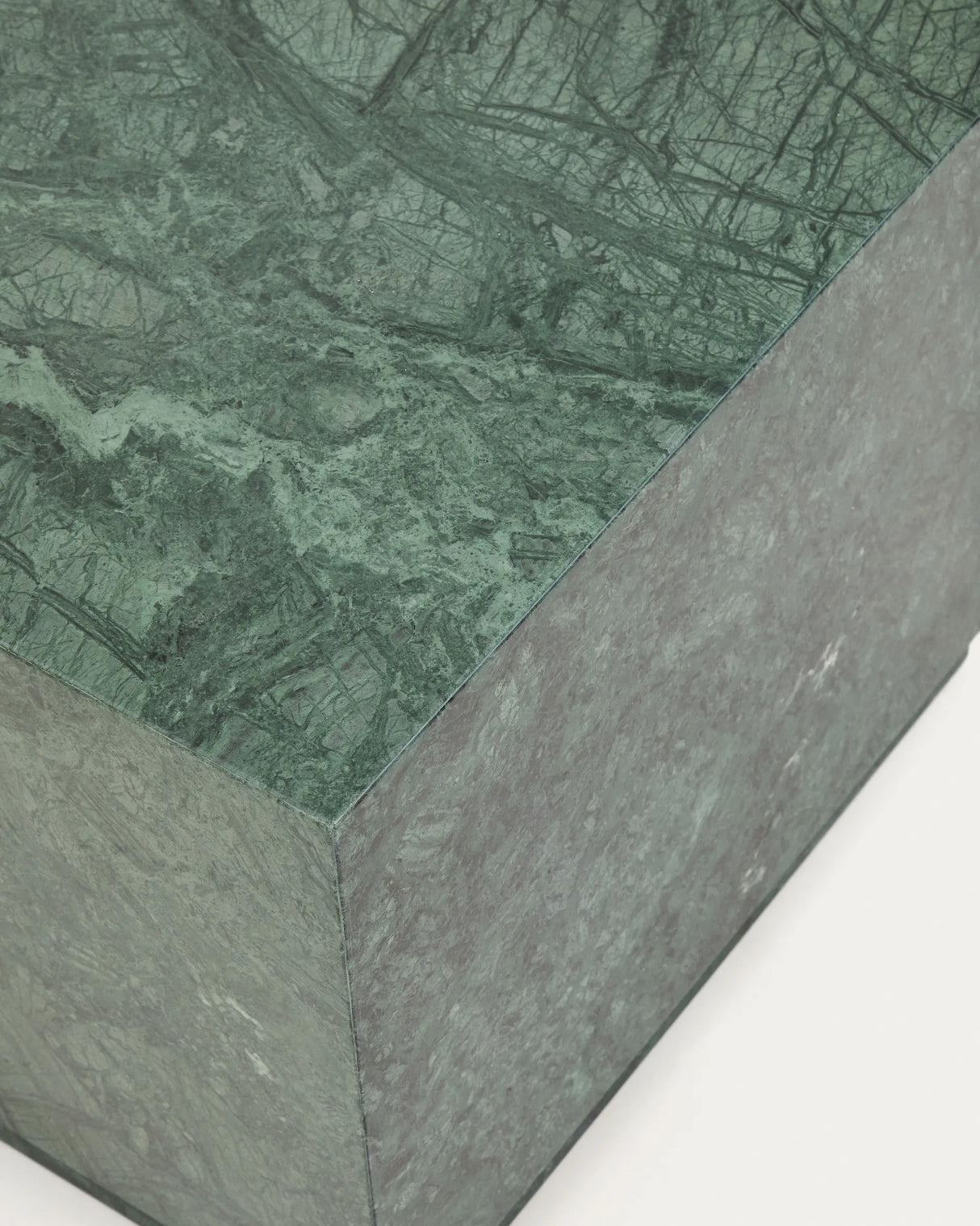 Beistelltisch Sorein aus grünem Marmor, 50 x 50 cm von Kave Home – Produktbild 10