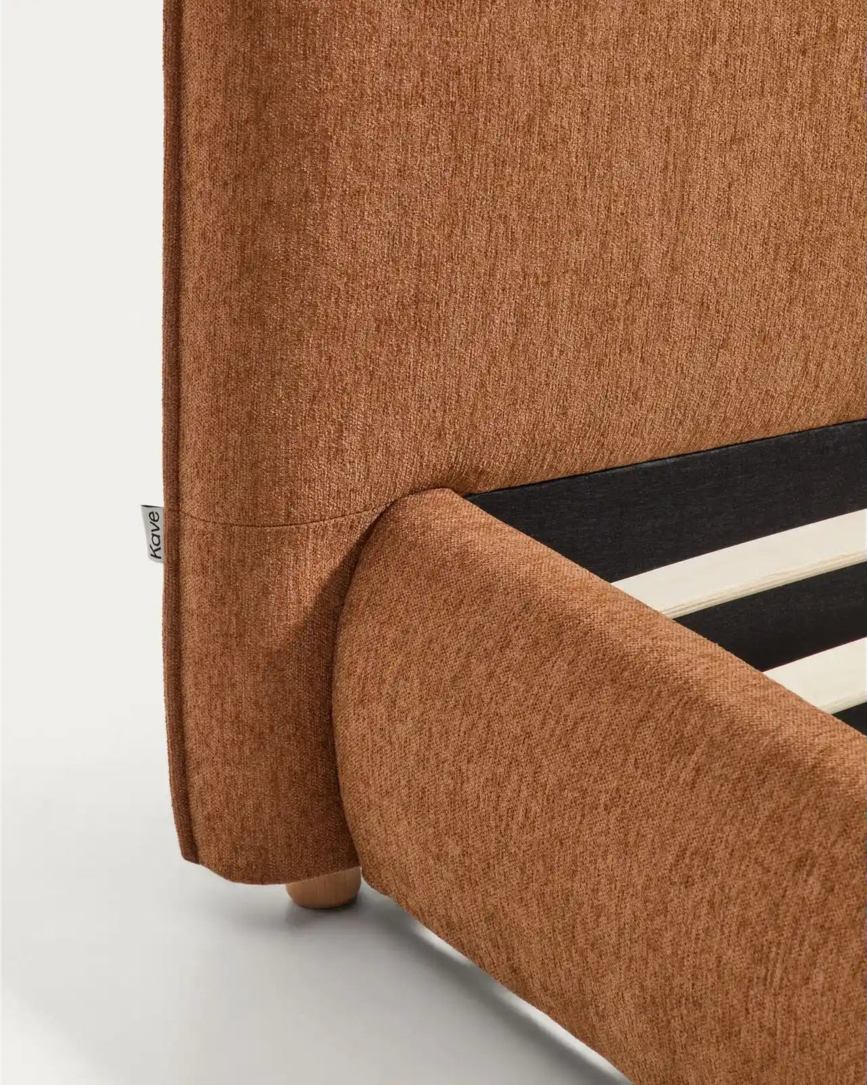Bett Elerio mit dezent kupferfarbener Chenille für Matratzengröße 90 x 200 cm von Kave Home – Bild 6