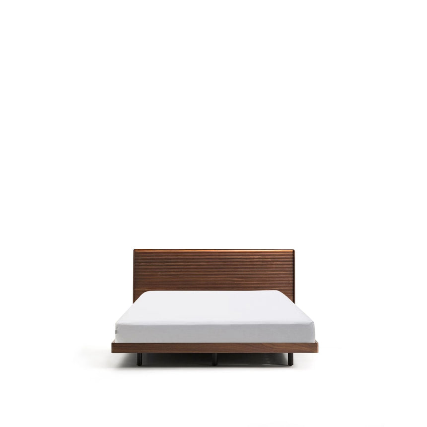 Bett Norlen aus Nussbaumfurnier mit dunklem Finish und LED-Licht für Matratzen 160 x 200 cm FSC Mix Credit von Kave Home – Produktbild 6