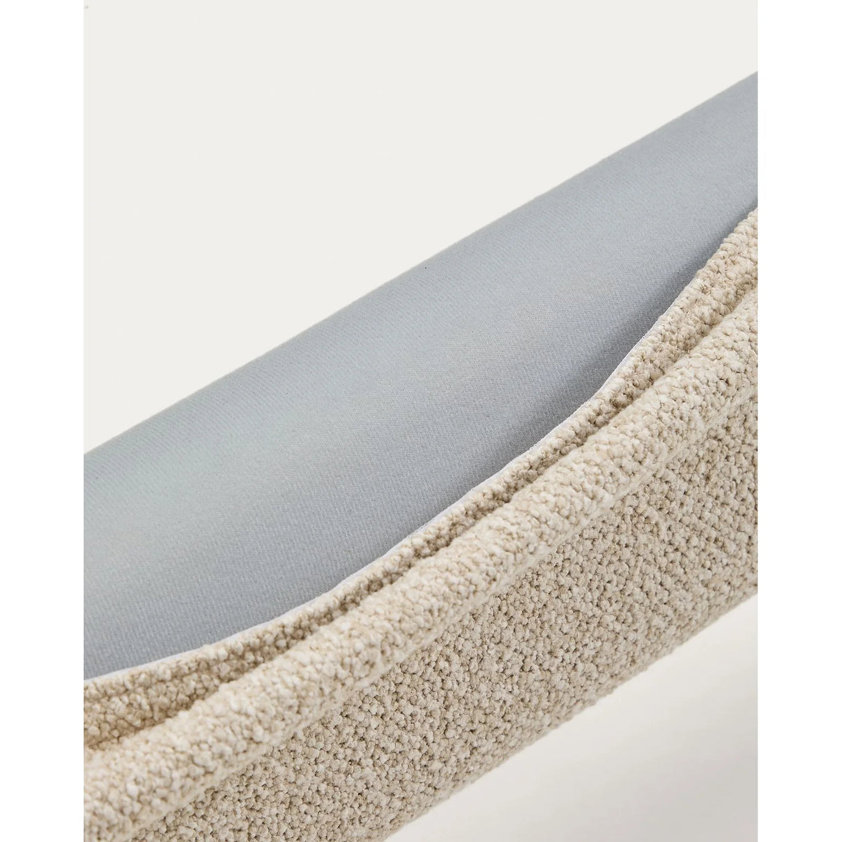 Bett Odina mit abnehmbarem Bezug aus ecrufarbenem Boucléstoff, Beine aus Eschenholz, naturfarbenes Finish, für Matratzen 160 x 200 cm von Kave Home – Bild 14